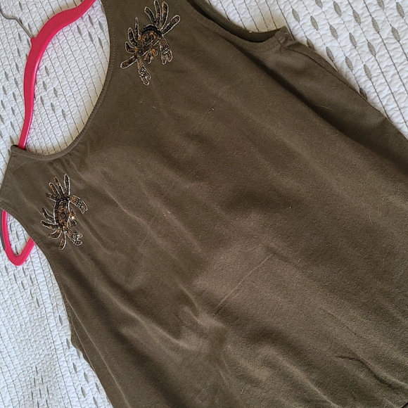 Mango green crab sequins top - Picture 5 of 5